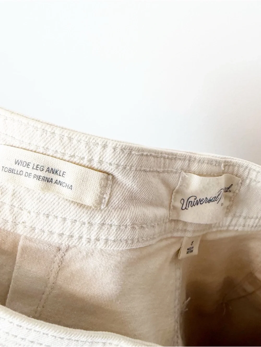 Universal Thread | Wide Leg Ankle Jeans Trousers in Cream - Picture 6 of 7